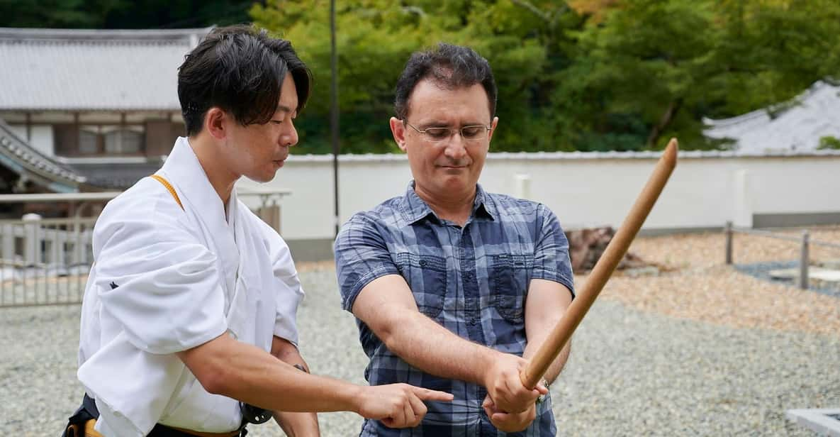 Osaka Swordsmanship Guided Tour Review - Key Points