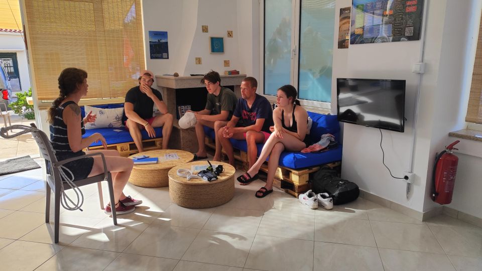 PADI Scuba Diving Program for Beginners in Peloponesse - Key Points