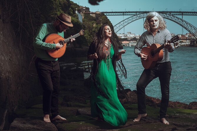 Porto: Authentic Fado Music by the River - Key Points