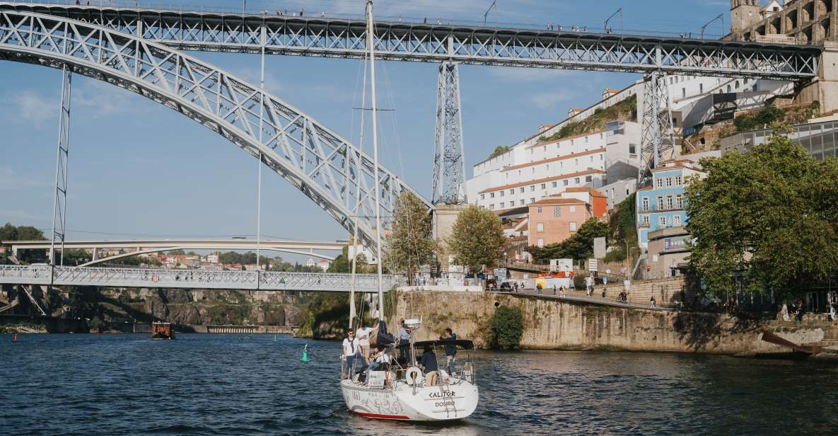 Porto: Romantic Sailboat Cruise - Key Points