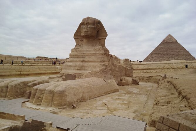 Private Full Day Tour Giza Pyramids Sphinx Saqqara and Memphis Including Lunch - Inclusions