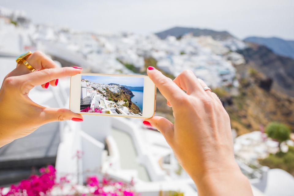 Private Santorini Highlights Tour Inc. Wine Tastings & Food - Key Points