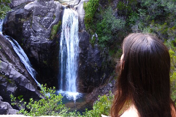 Private Tour of the Natural Waterfalls and Lagoons of Gerías - Tour Overview