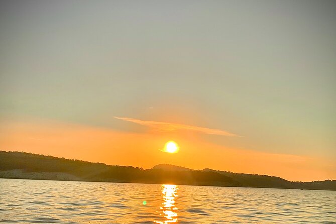 Romantic Sunset Sea View - Key Points