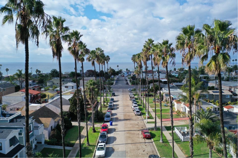 San Diego: La Jolla Self-Driving Audio Tour - Key Points