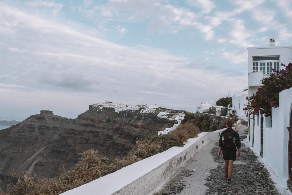 Santorini Caldera Walk Hiking Experience Fira-Oia - Key Points