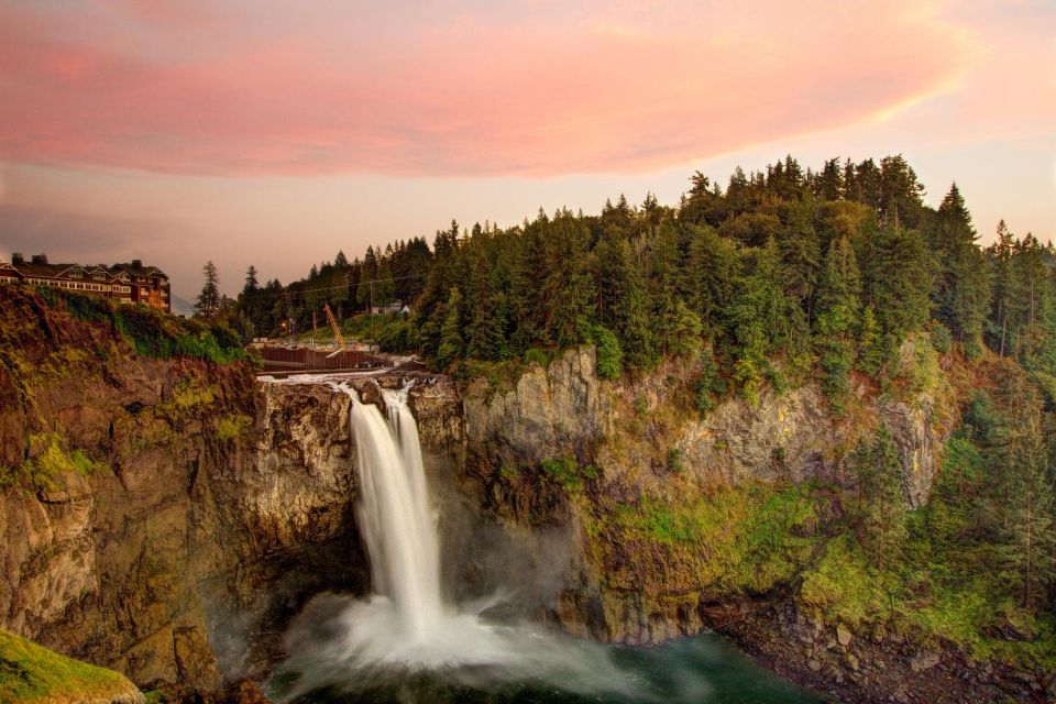 Seattle/Tukwila: Snoqualmie Falls and Leavenworth Day Trip - Key Points