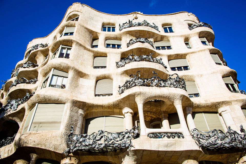 Segway Tour: Gaudi Highlights - Key Points