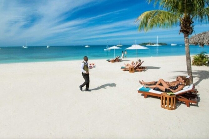 Seven Miles Beach In Negril And Ricks Cafe From Montego Bay Pickup And Meeting Details