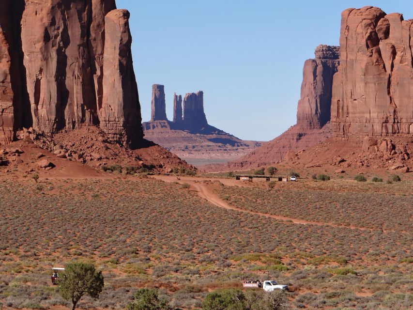 Short 1.5 Hour Tour of Monument Valley (2 Person Minimum) - Key Points