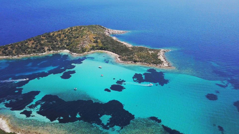 Sithonia: Speedboat Cruise to Ammouliani Island With Drinks - Key Points