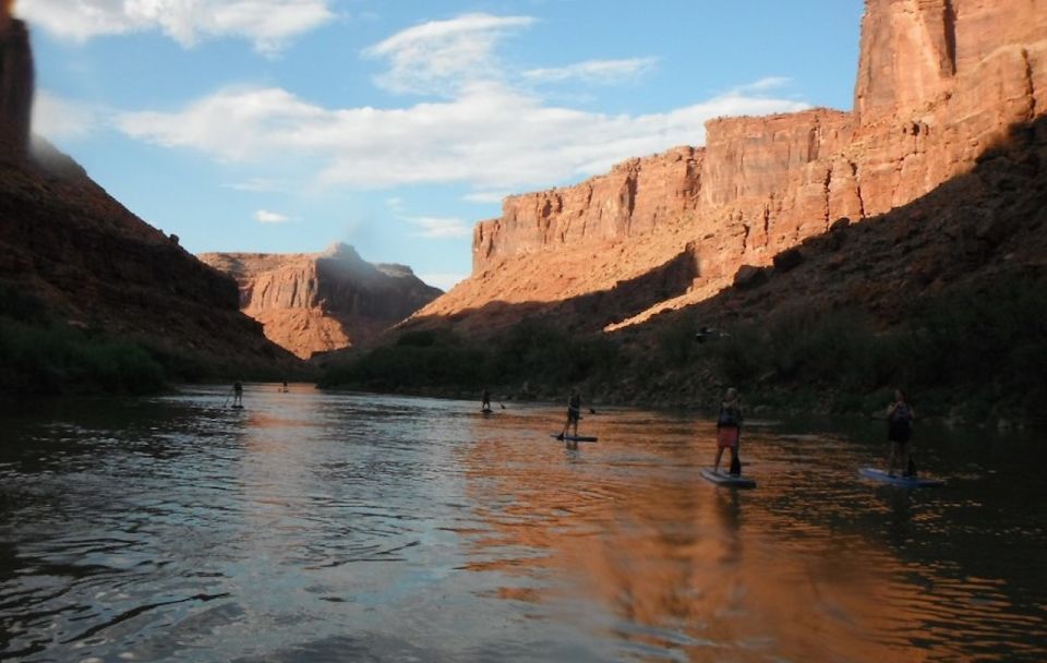 Stand-Up Paddleboard With Small Rapids on the Colorado. - Key Points