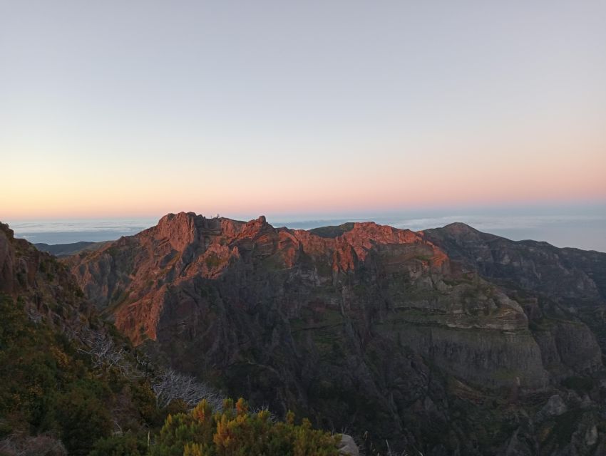 Sunrise at Pico Ruivo and Hike to Pico Do Areeiro - Key Points