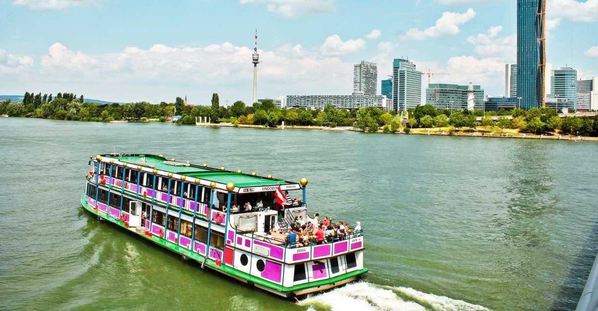 Vienna: Cruise and Schnitzel Tour - Key Points