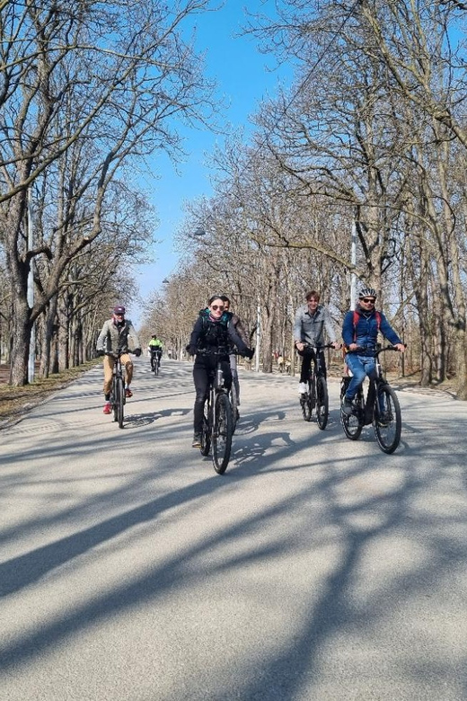 Vienna: Guided E-Bike Tour - Key Points