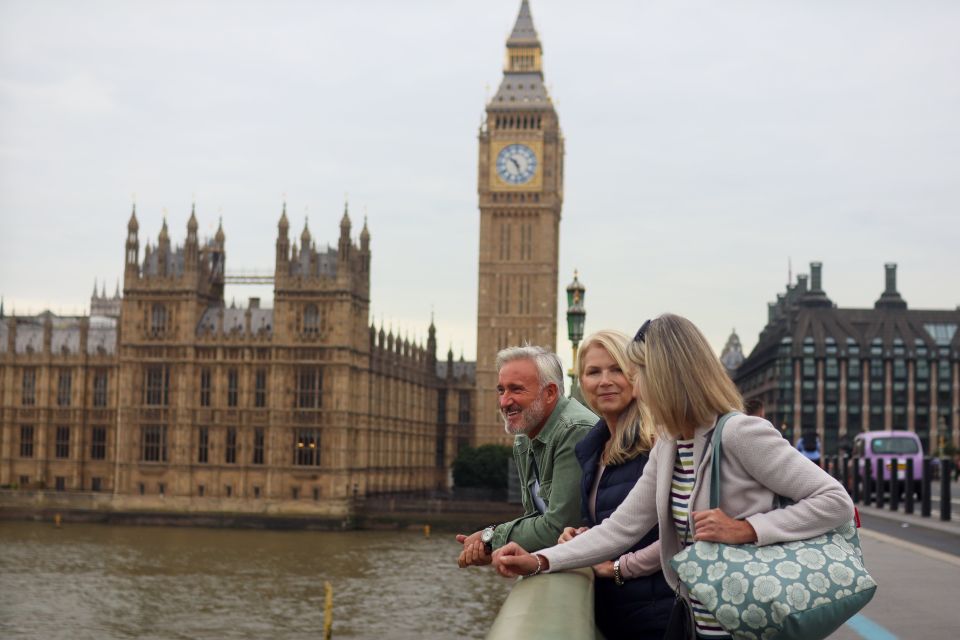 Westminster to Tower Bridge Customized Tour With a Local - Key Points