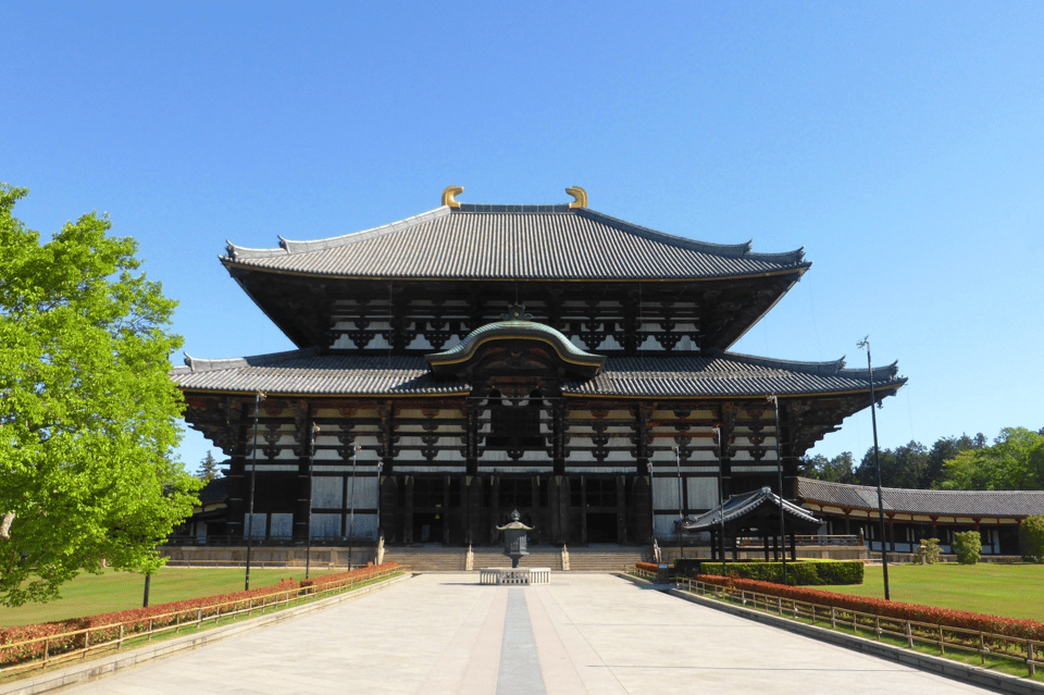 1 Day Osaka to Nara: Escape to Find Peace With Temple & Deer - Explore Osaka Castle Park