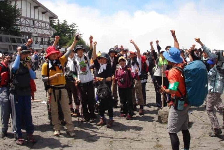 2d1n Climb Mt.fuji With English Speaking Guide Tour Overview And Pricing