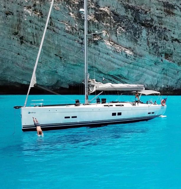 Agios Nikolaos: Wine Tasting on Luxury Yacht - Activity Overview