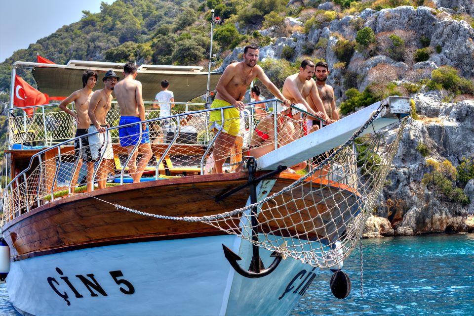 Antalya: Old Town Harbor Sightseeing Cruise - Overview of the Cruise