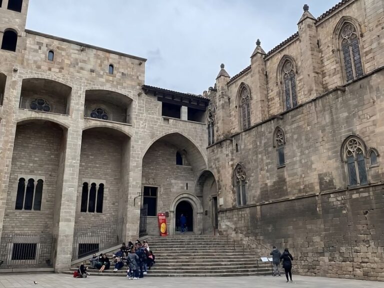 Barcelona: Gothic Quarter Group Or Private Tour Pricing And Booking