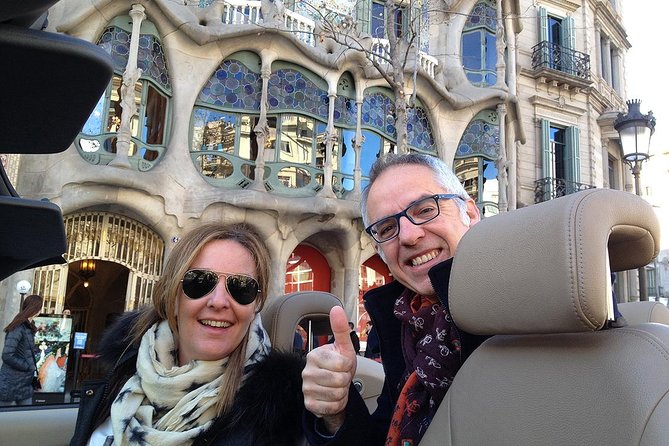 Barcelona in a Convertible - Private Guided Tour - Customizable Experience