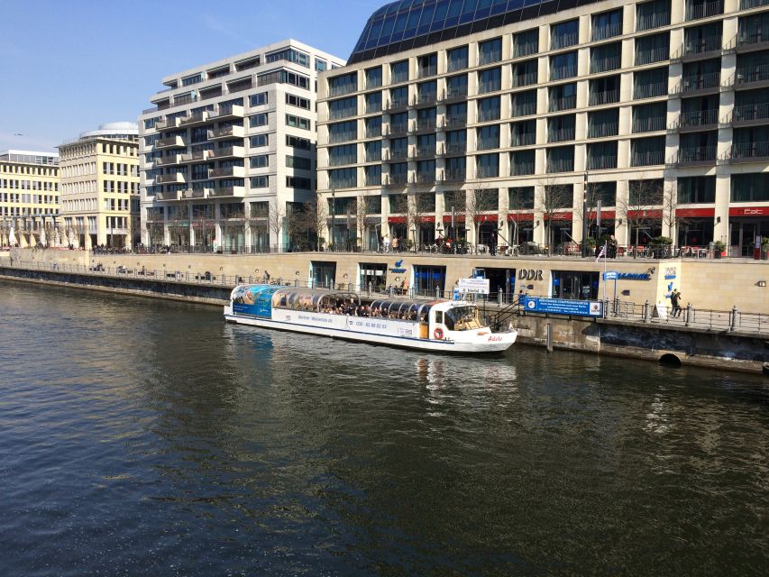 Berlin: Boat Sightseeing Cruise With Audioguide - Route and Attractions