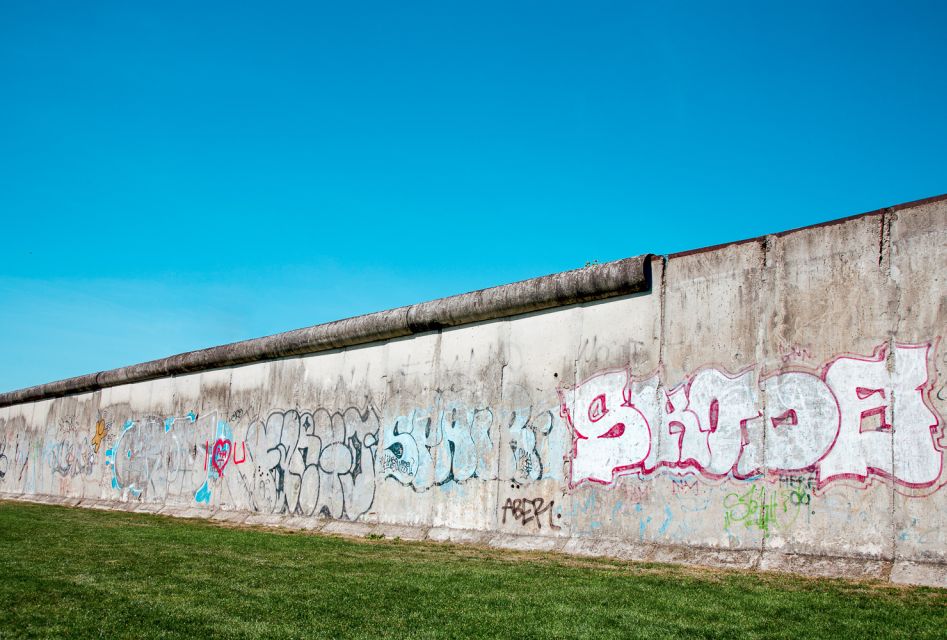 Berlin: Graffiti Workshop at the Berlin Wall - Activity Description