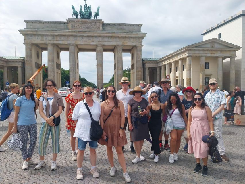 Berlin: World War Two Third Reich and Cold War Walking Tour - Remnants of the Berlin Wall