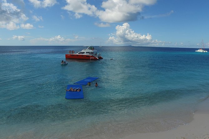 Boat Trip to Klein Curacao - Included in the Experience