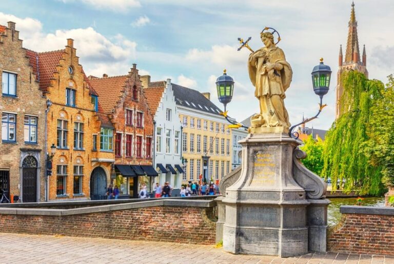 Bruges Unveiled: A Private Full Day Tour From Brussels Tour Highlights