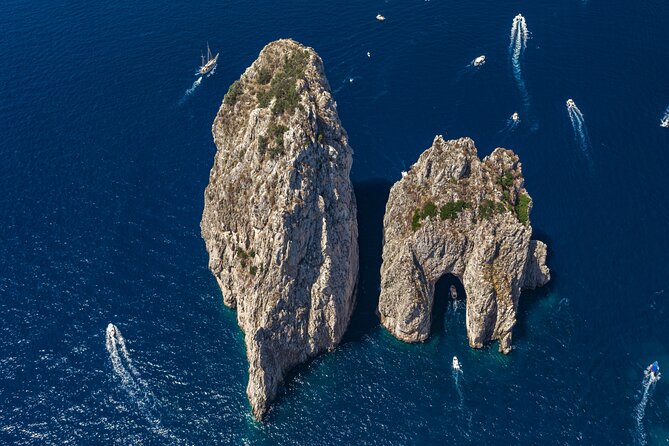 Capri Island Private Tour - Exploring Capris Captivating Coastline