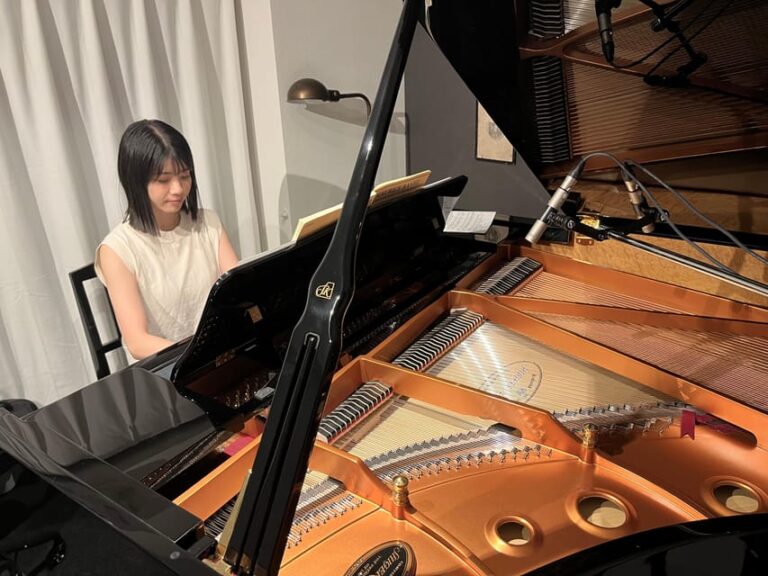 Central Tokyo: Self Check In Private Grand Piano Room【sk 3】 Overview And Pricing