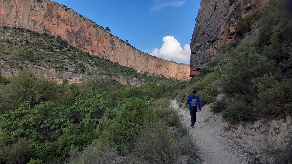 Chulilla: Hanging Bridges & Canyon Private Hiking Day Tour - Tour Overview