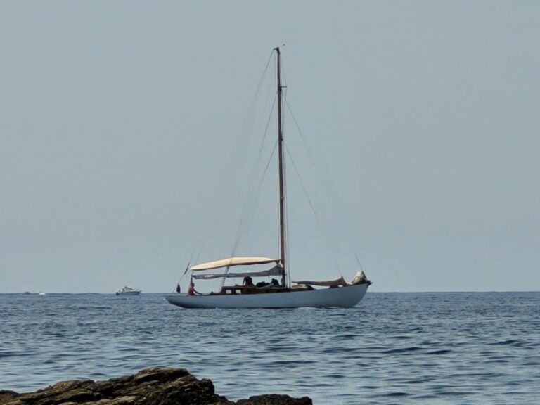 Classic Yacht Sailing In Cannes Classic Yacht Experience