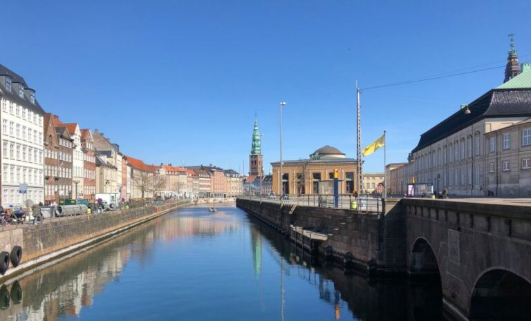 Copenhagen Sights & Stories 3 Hrs Walking Tour Tour Overview