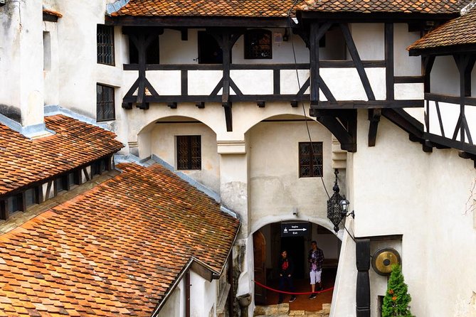 Day Trip to Draculas Castle, Peles Castle and Medieval Brasov - Castles and Sights