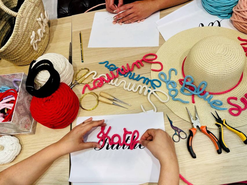 Design and Craft a Raffia Bag in Barcelona - Overview of the Workshop