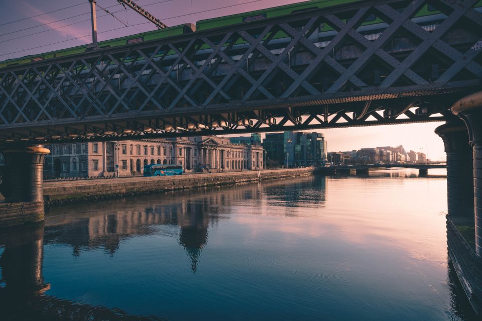 Dublin: Private Guided City Walking Tour - Tour Overview