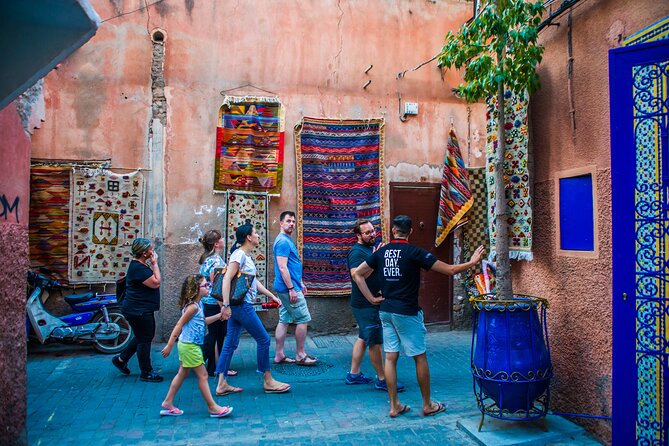 Explore Marrakech Medina: Private Tour Including Bahia Palace Visit - Tour Overview