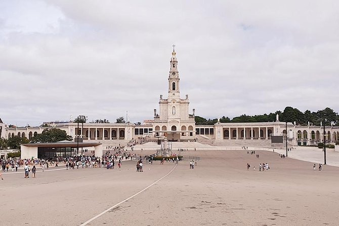 Fatima & Coimbra: Full Day Private Tour From Porto - Fatima Pilgrimage Site