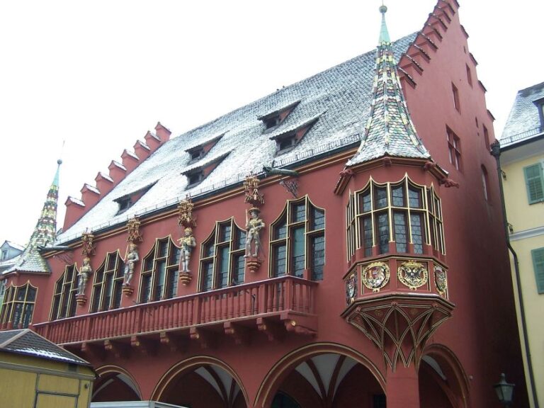 Freiburg: Private Christmas Market Tour Tour Details