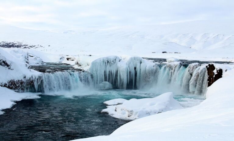 From Akureyri: Private Lake Mývatn Day Trip With Local Guide Exploring Goðafoss Waterfall