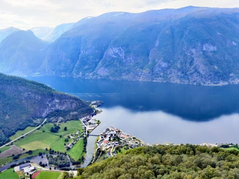 From Bergen: Flåm Flexible Tour With Stegastein Viewpoint Tour Details