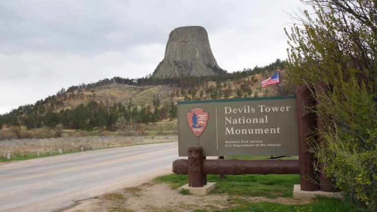 From Rapid City: Private Devils Tower Tour And Hike Tour Details