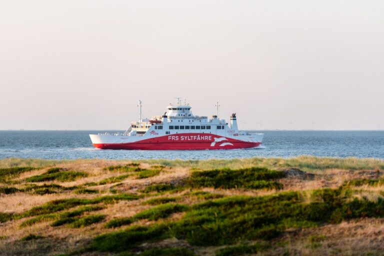 From Rømø: One Way Or Roundtrip Passenger Ferry To Sylt Ferry Details