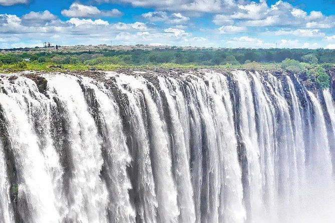 Guided Tour Of Victoria Falls Zambia Inclusions And Amenities