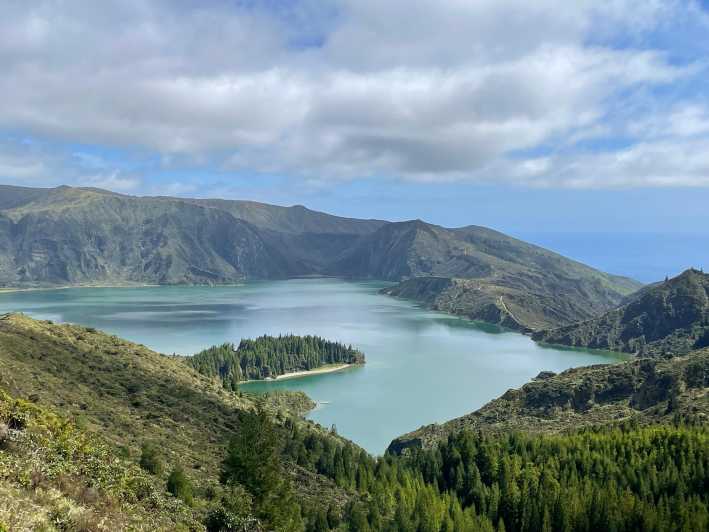 Guided Van Tour Sete Cidades, Lagoa Do Fogo – Volcanic Lakes - Tour Overview and Details