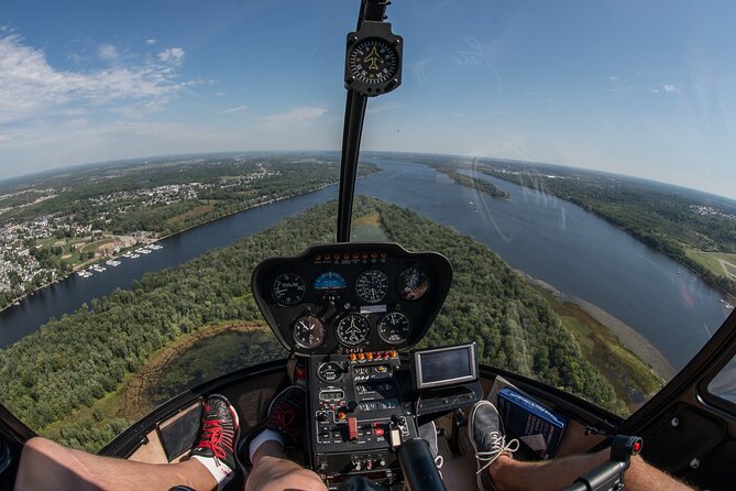 Helicopter Private Tour Over Ottawa 70KM in 20 Min - Experience Overview