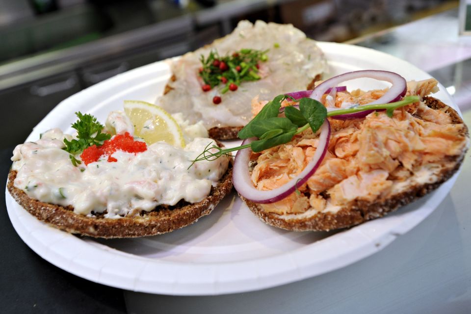 Helsinki: Food Walking Tour With Tastings and Sparkling Wine - Tour Overview